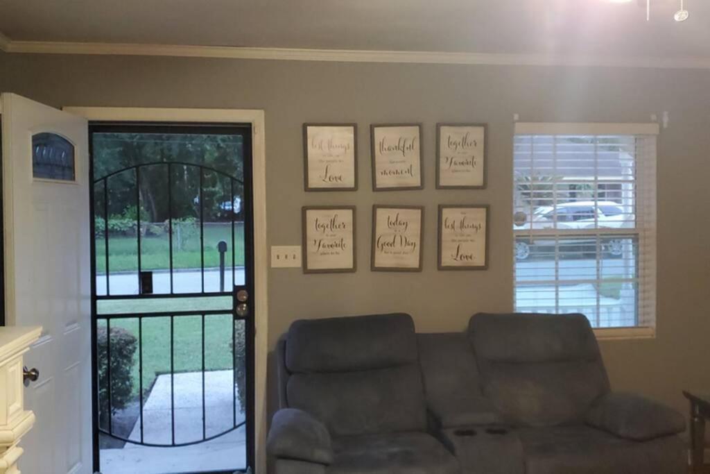 Southern Charm Vacation Rental 서배너 외부 사진